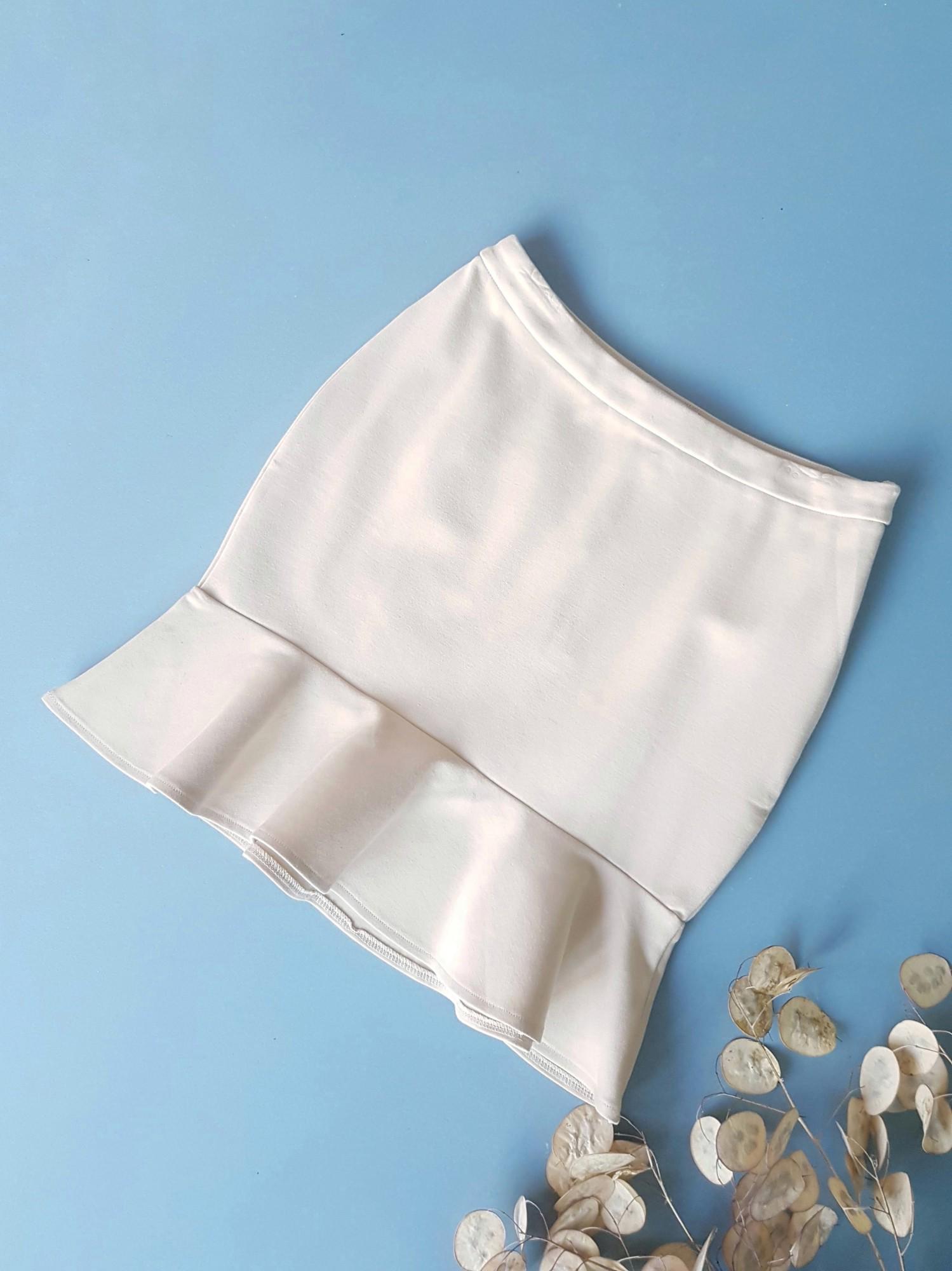 Спідниця зі шляркою внизу NA-KD 8507 S Пісочний (42) - фото 2 Спідниця зі шляркою внизу NA-KD 8507 S Пісочний (42) - фото 2