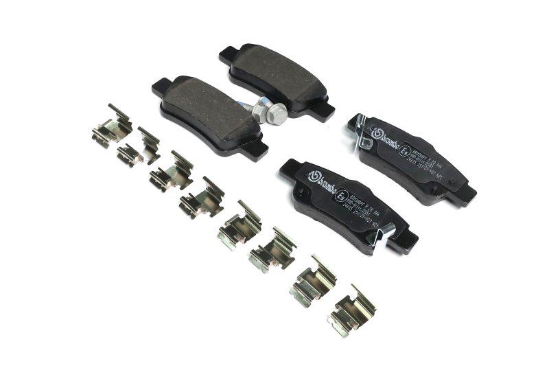 Гальмівні колодки дискові BREMBO Honda CR-V задні (P28046)