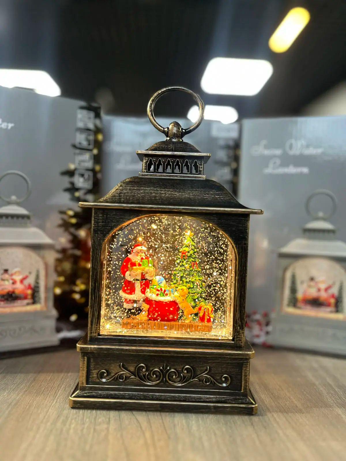 Новогодний фонарь ночник музыкальный с подсветкой и вьюгой Санта Клаус Xmas 24072D от 3 батарей АА или USB кабеля