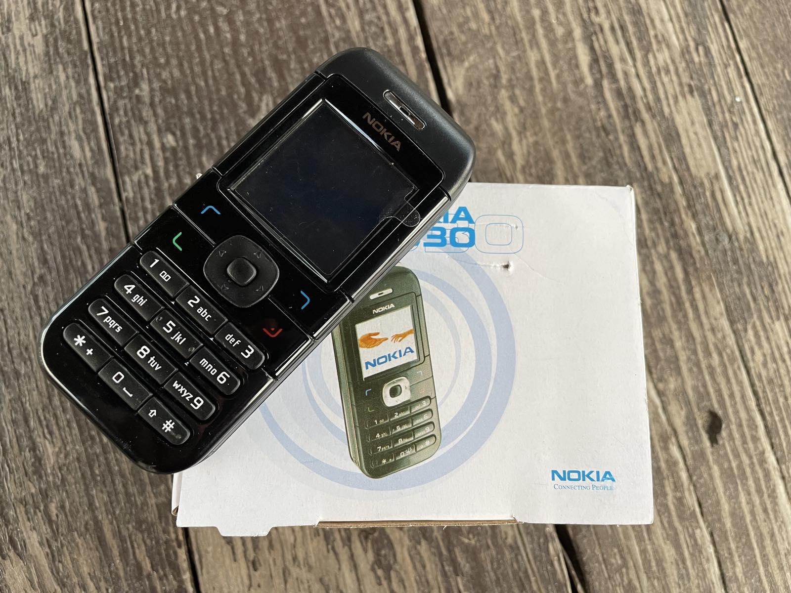 Мобільний телефон Nokia 6030 овальний моноблок