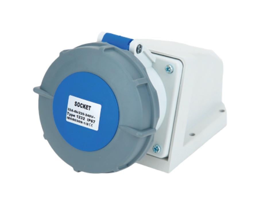 Розетка стационарная TechnoSystems 2Р+PЕ 32А 220В IP67 (5502049)