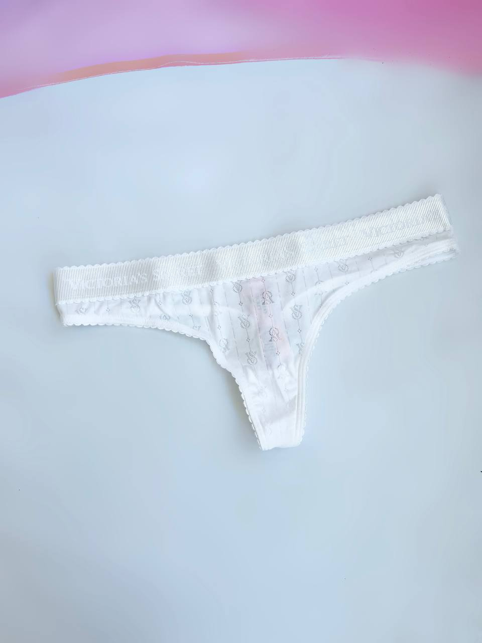 Труси Victoria's Secret Logo Cotton Thong Panty L Білий (28768823)
