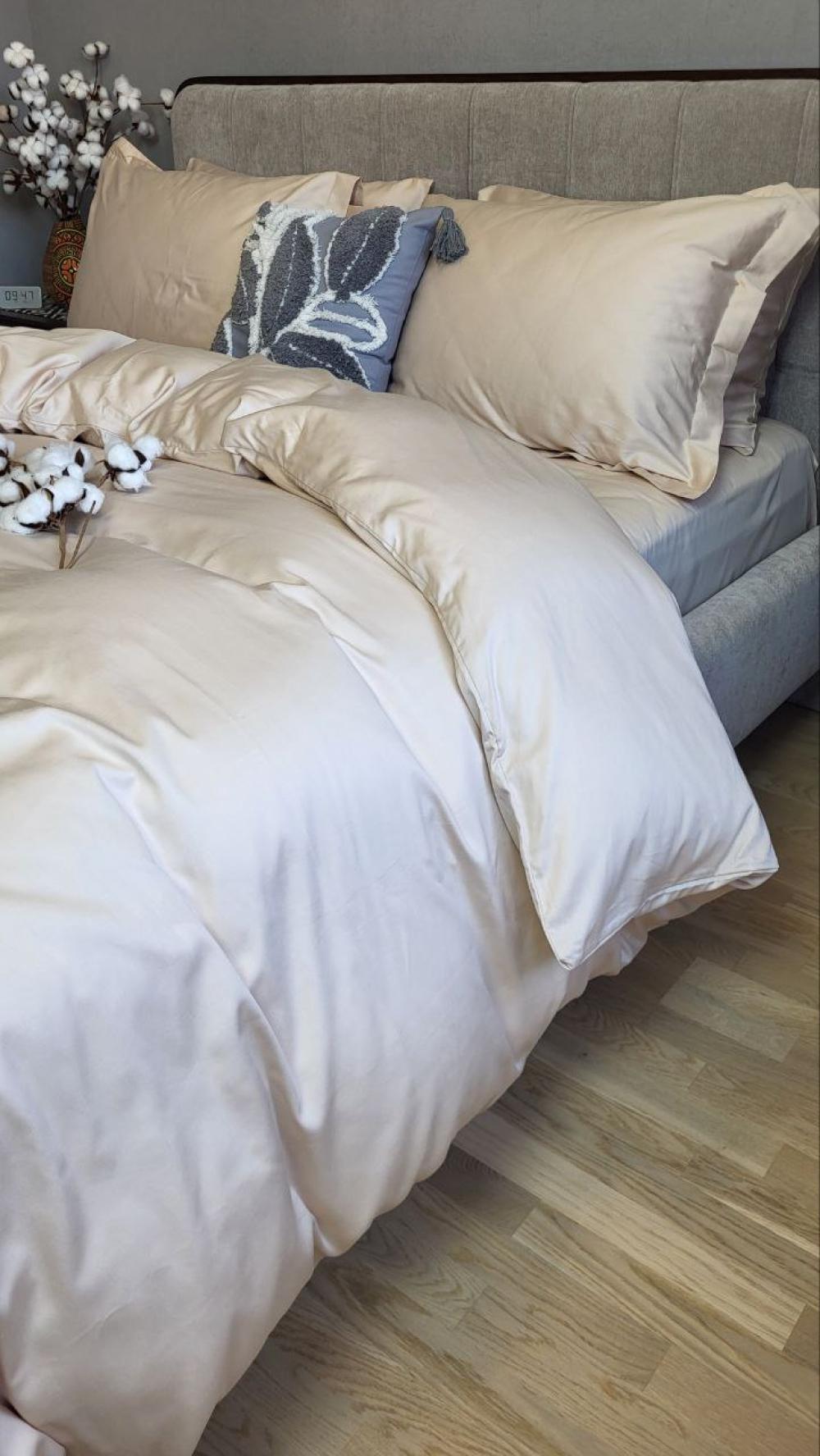 Комплект постельного белья на резинке Моно №0060 сатин Premium евро/наволочки 50х70/70х70 см Beige (5534) - фото 5