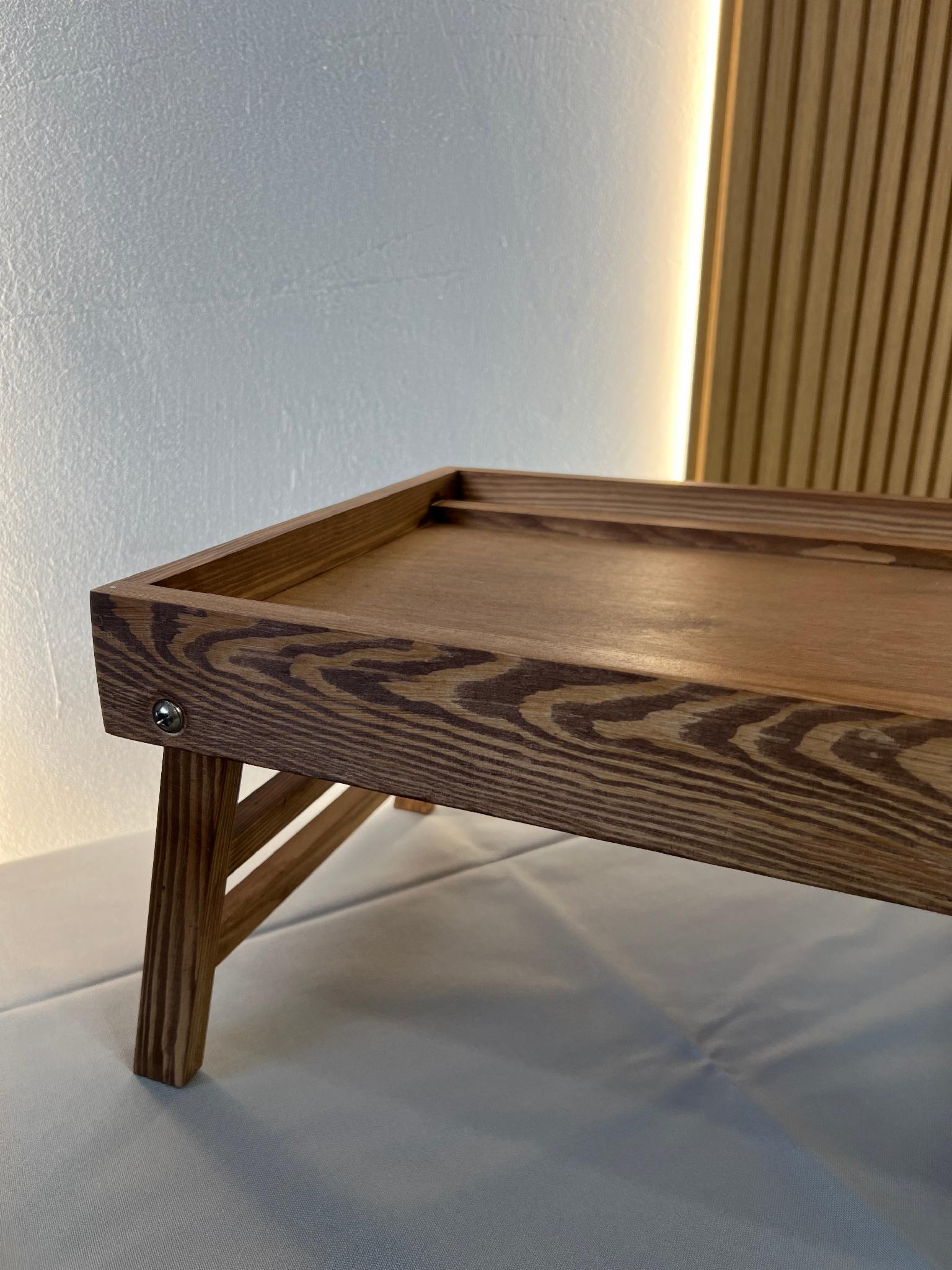 Столик для сніданку дерев'яний Кіпаріс 50х33х25 см Коричневий - фото 5 Столик для сніданку дерев'яний Кіпаріс 50х33х25 см Коричневий - фото 5