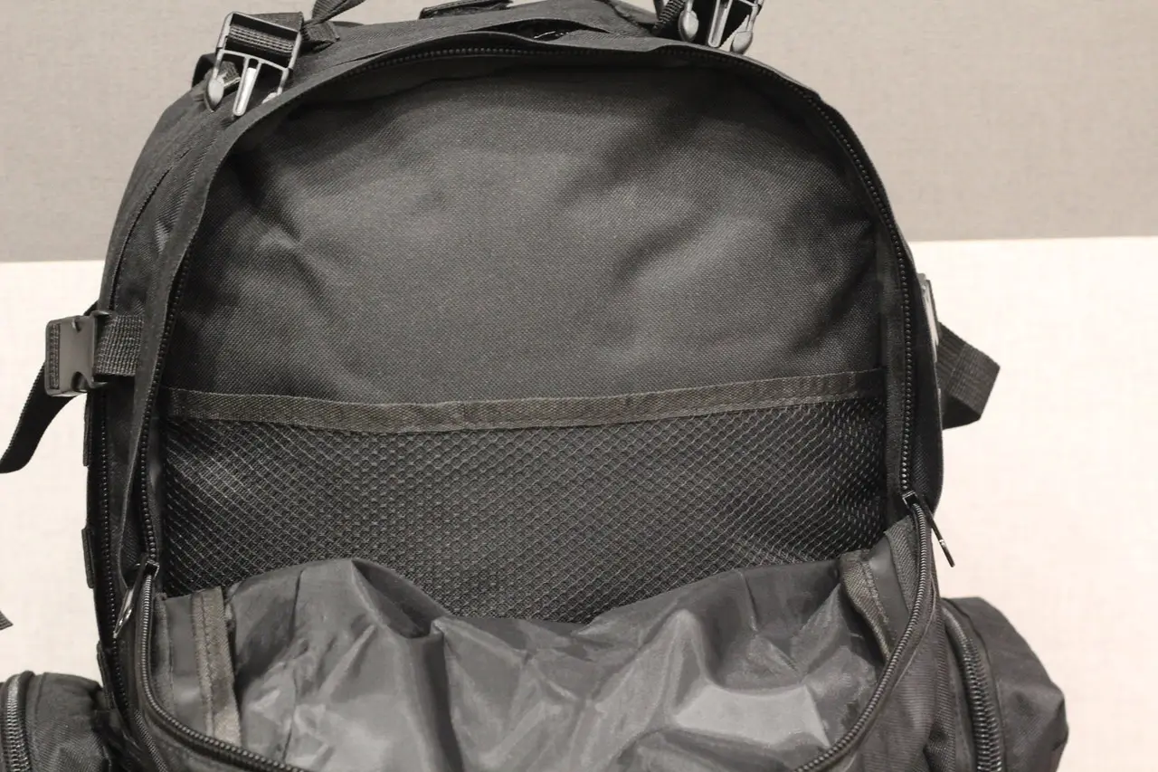 Рюкзак похідний/військовий з підсумками на 50 л 4в1 з системою Molle Black (1004-black) - фото 5 Рюкзак похідний/військовий з підсумками на 50 л 4в1 з системою Molle Black (1004-black) - фото 5