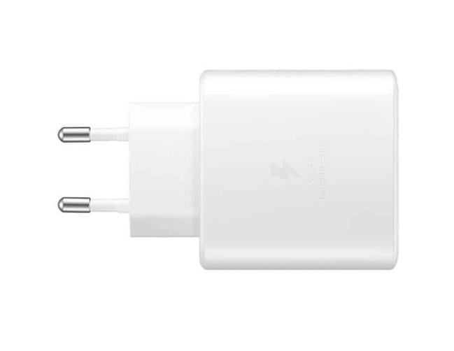 Зарядное устройство Travel Charger адаптер 1 порт USB-C 45W кабель USB-C 5A Белый - фото 3 Зарядное устройство Travel Charger адаптер 1 порт USB-C 45W кабель USB-C 5A Белый - фото 3
