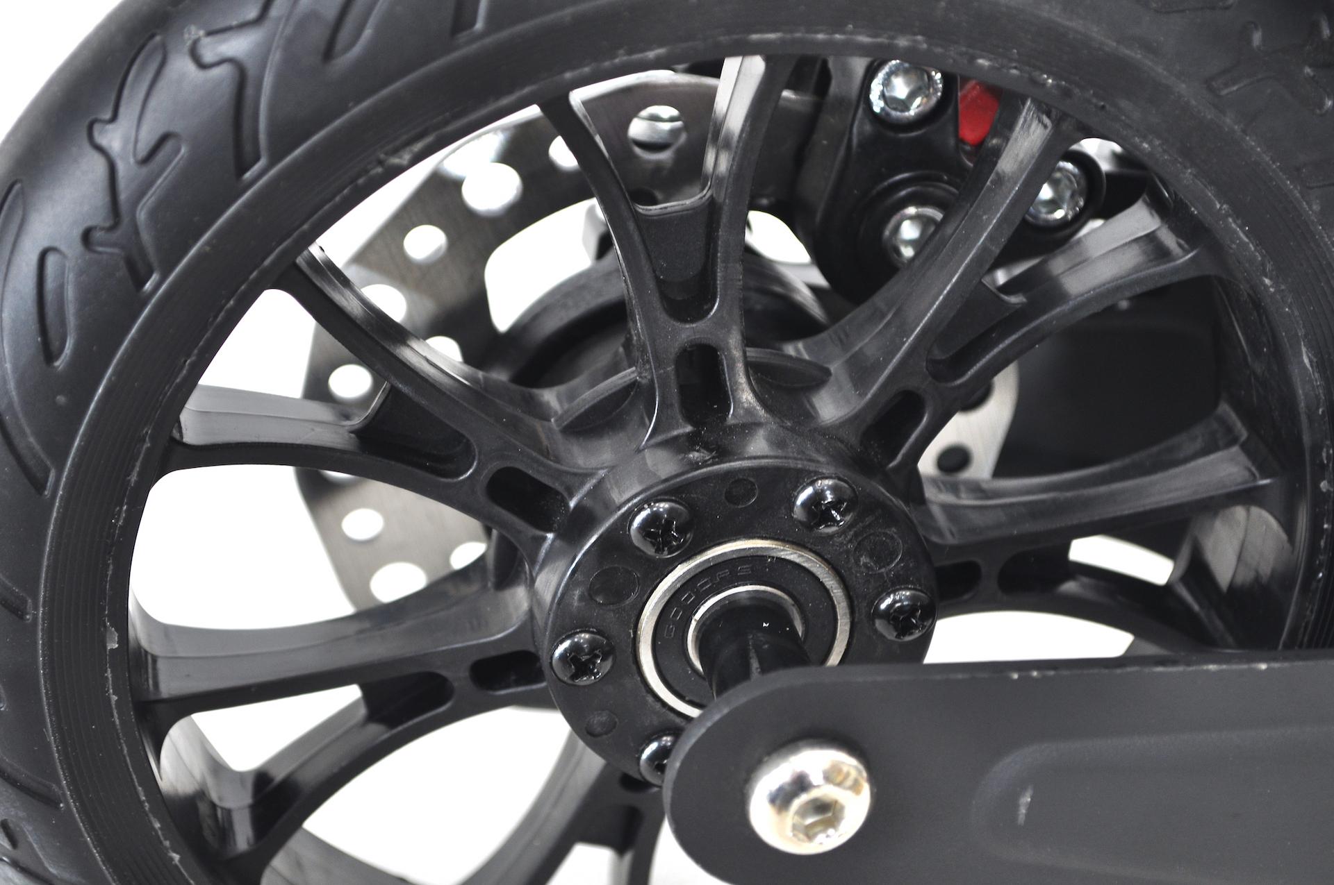 Самокат Maraton GMC з дисковим гальмом та амортизаторами/ремінь Зелений - фото 17