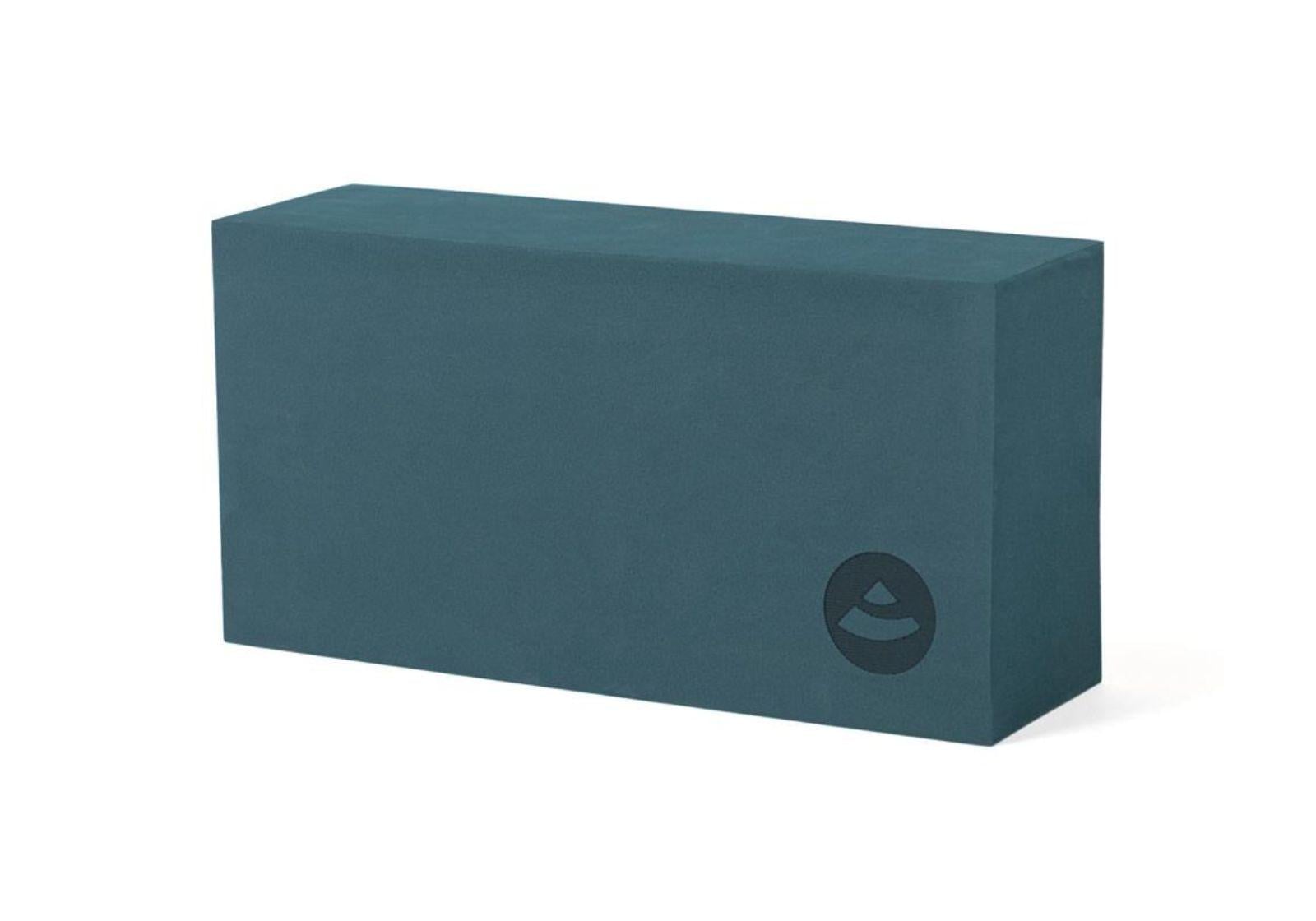 Блок для йоги Bodhi Asana Brick 22x11x6,6 см Северно-синий (930DB) Блок для йоги Bodhi Asana Brick 22x11x6,6 см Северно-синий (930DB)