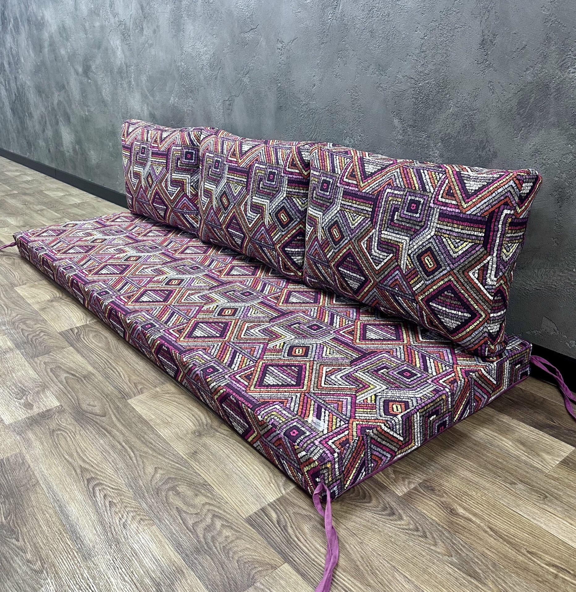 Комплект матрас с подушками Comfort Home Labirint на поддоны/качели/каркасы/садовая мебель 160х60х40х8 см