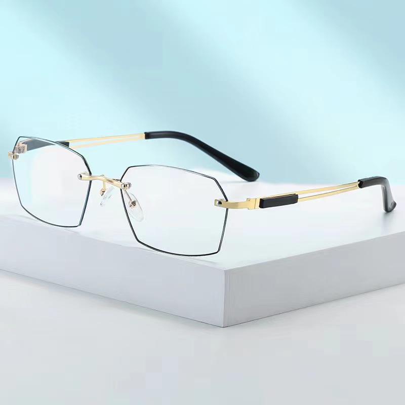 Фотохромні окуляри PhotoGlas для читання з блокуванням синього світла/діоптрія +3,0 оправа Золотистий (2391) - фото 2