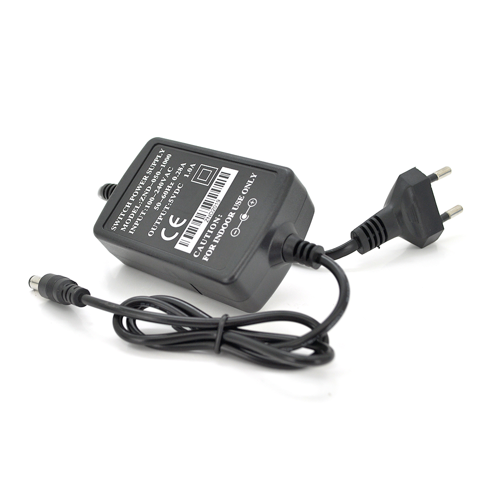 Адаптер живлення імпульсний VOLTRONIC ZND-050-1000 штекер 5,5/2,5 для тюнера та медіаплеєра 5 В 1 А 5 Вт (3911)