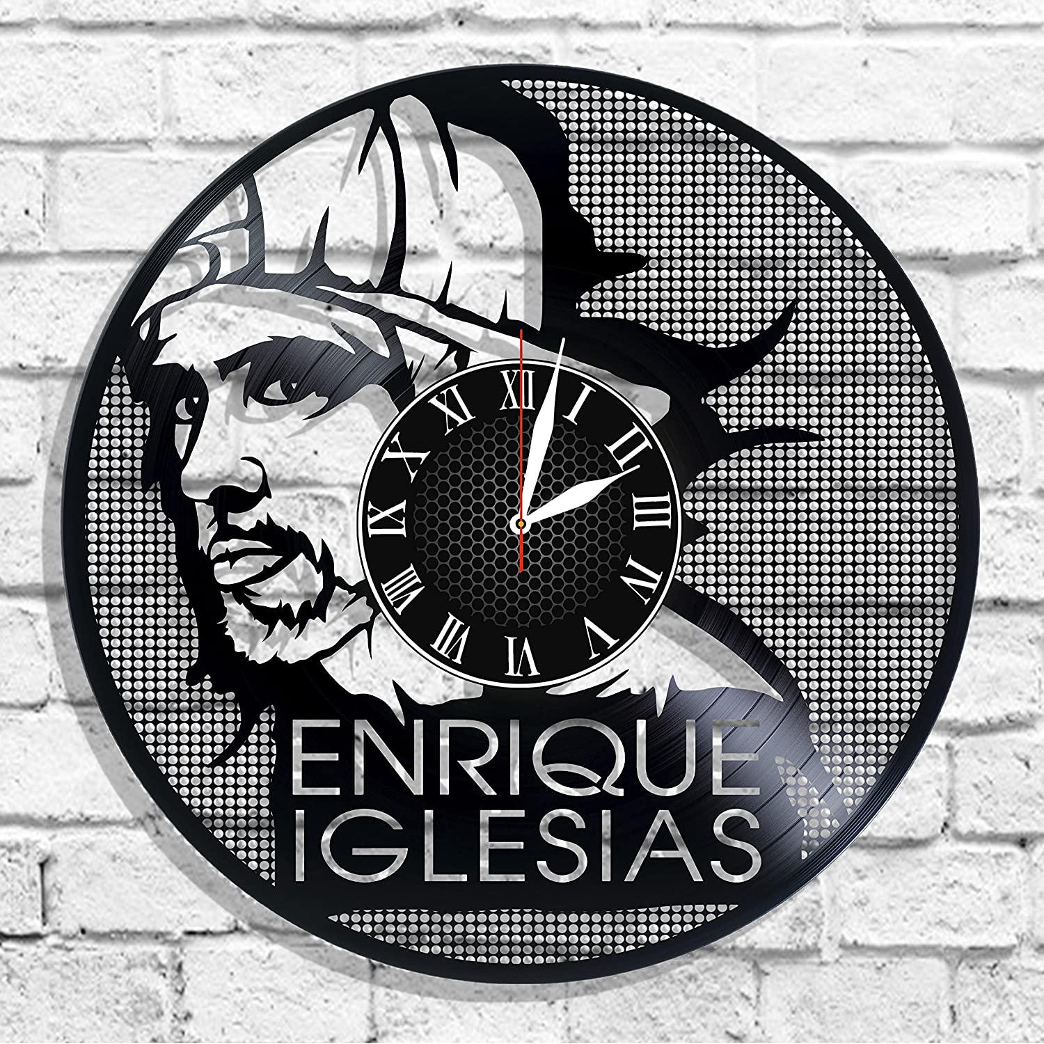 Часы настенные Энрике Иглесиас 2961 из виниловой пластинки