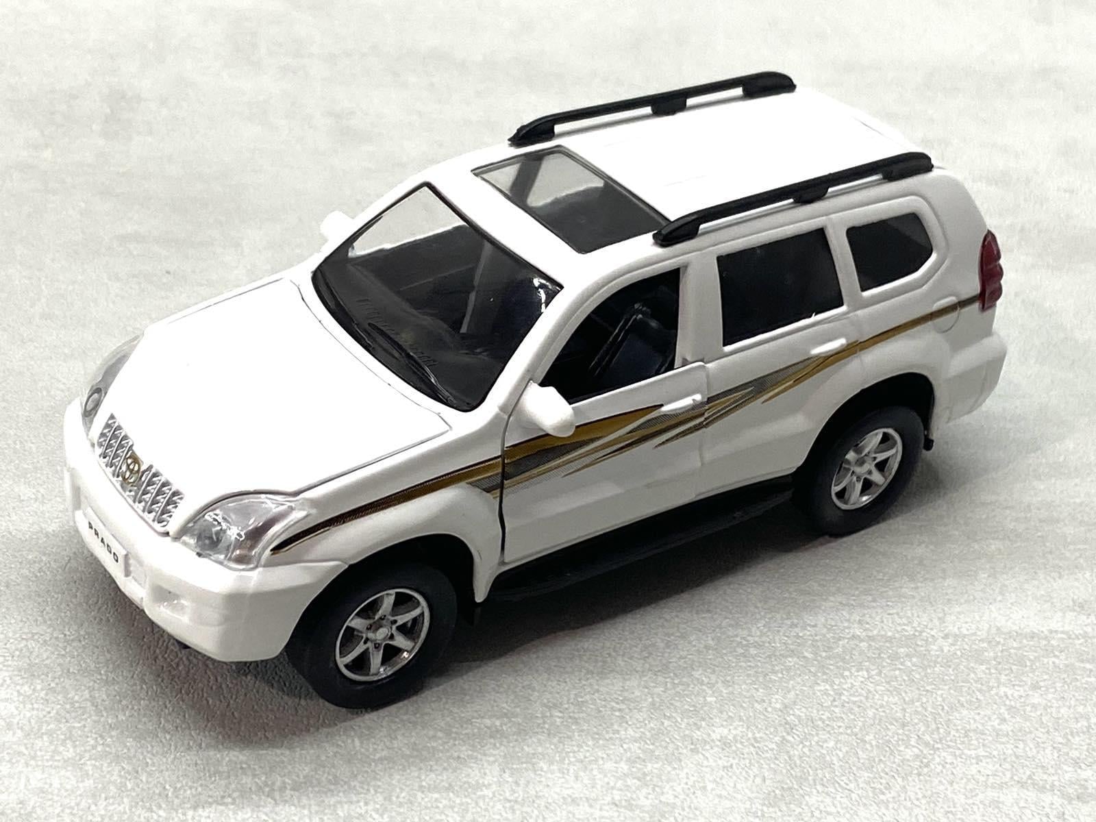 Машина Автосвіт Toyota Prado инерционная Белый (AS-2697) Машина Автосвіт Toyota Prado инерционная Белый (AS-2697)
