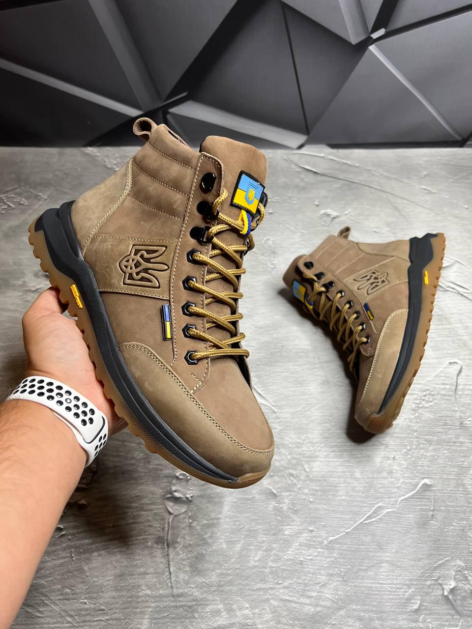 Берці зимові чоловічі з хутром та гербом р. 42 Койот - фото 3 Берці зимові чоловічі з хутром та гербом р. 42 Койот - фото 3