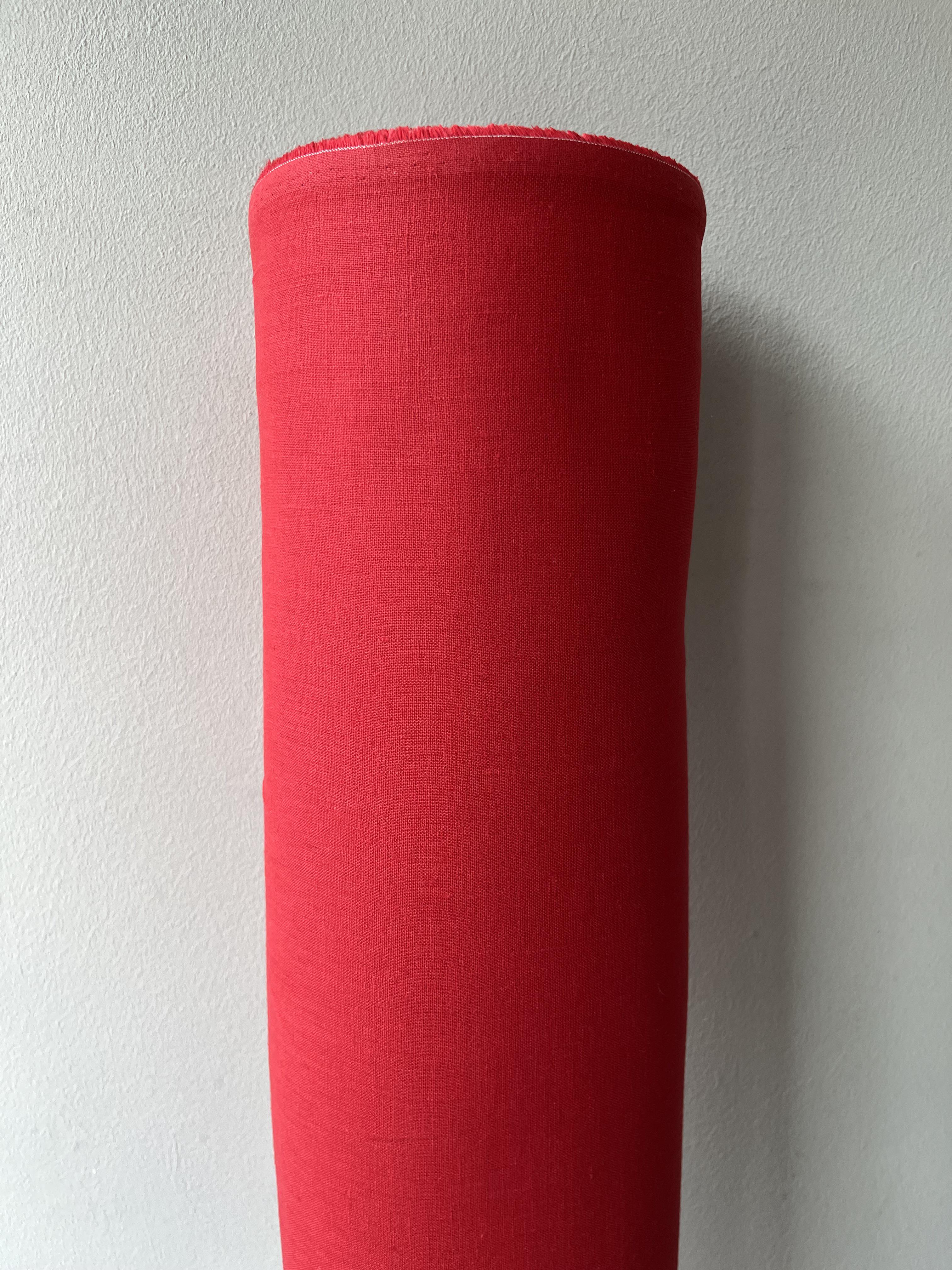 Ткань льняная костюмная Linen Plus 148 см 1427 Красный - фото 2 Ткань льняная костюмная Linen Plus 148 см 1427 Красный - фото 2