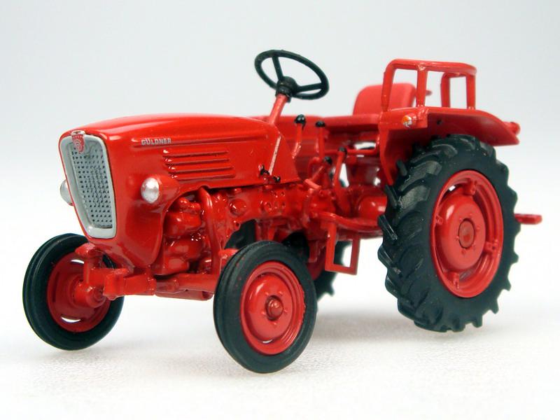 Іграшка трактор Universal Hobbies Guldner G15 1967 р. модель 1:43 6029