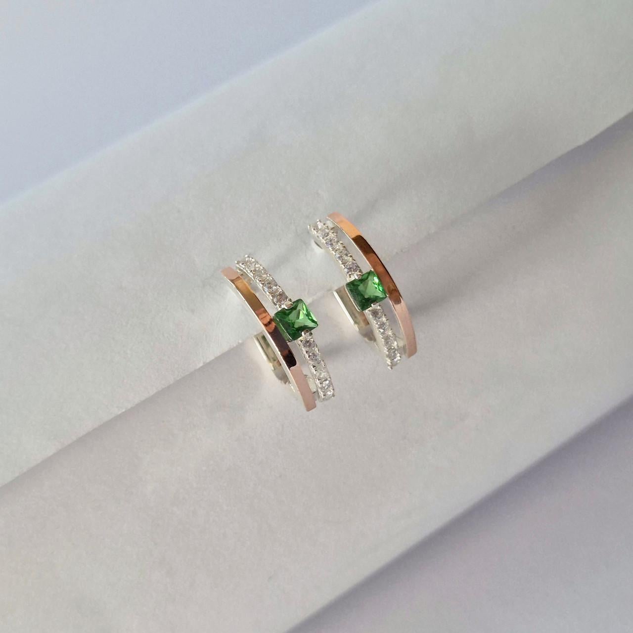 Серьги серьги с золотой пластиной зеленый камень серебро 925 пробы золото 375 3,19 г (519)
