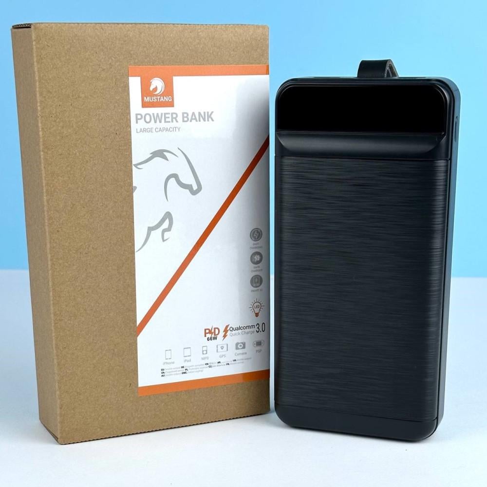 Повербанк Mustang с быстрой зарядкой и фонарем 3 USB/22,5 W 30000 mAh Черный (216-00054)