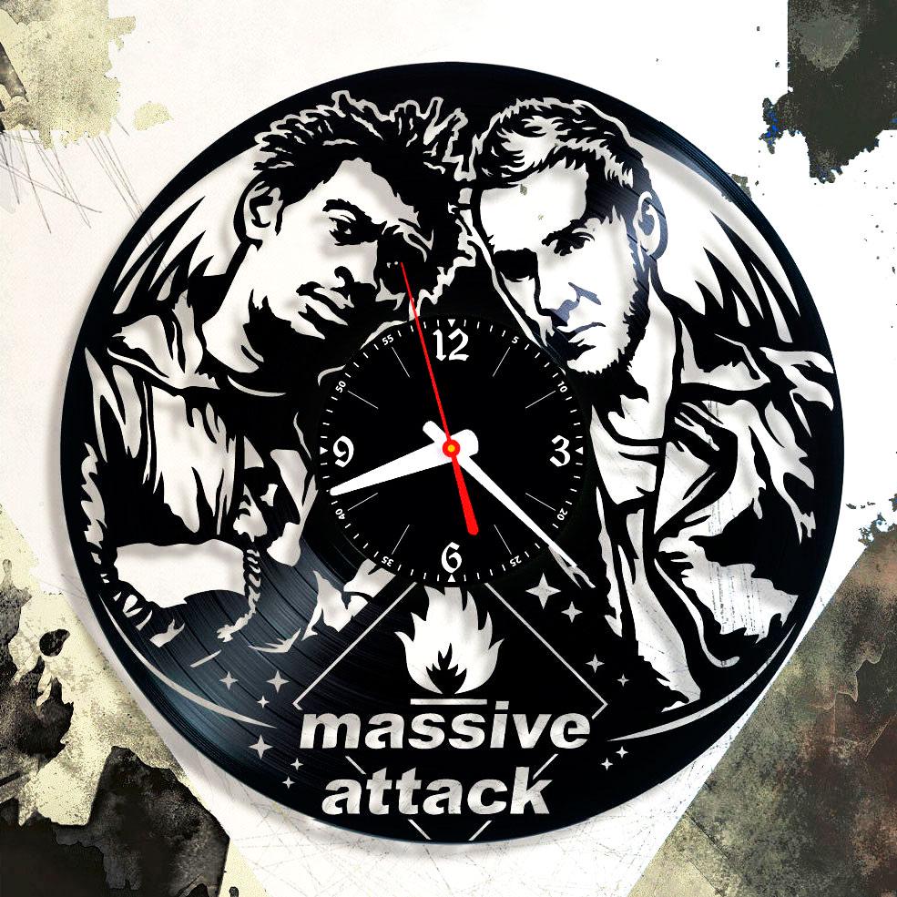 Часы настенные Massive Attack 2105 из виниловой пластинки