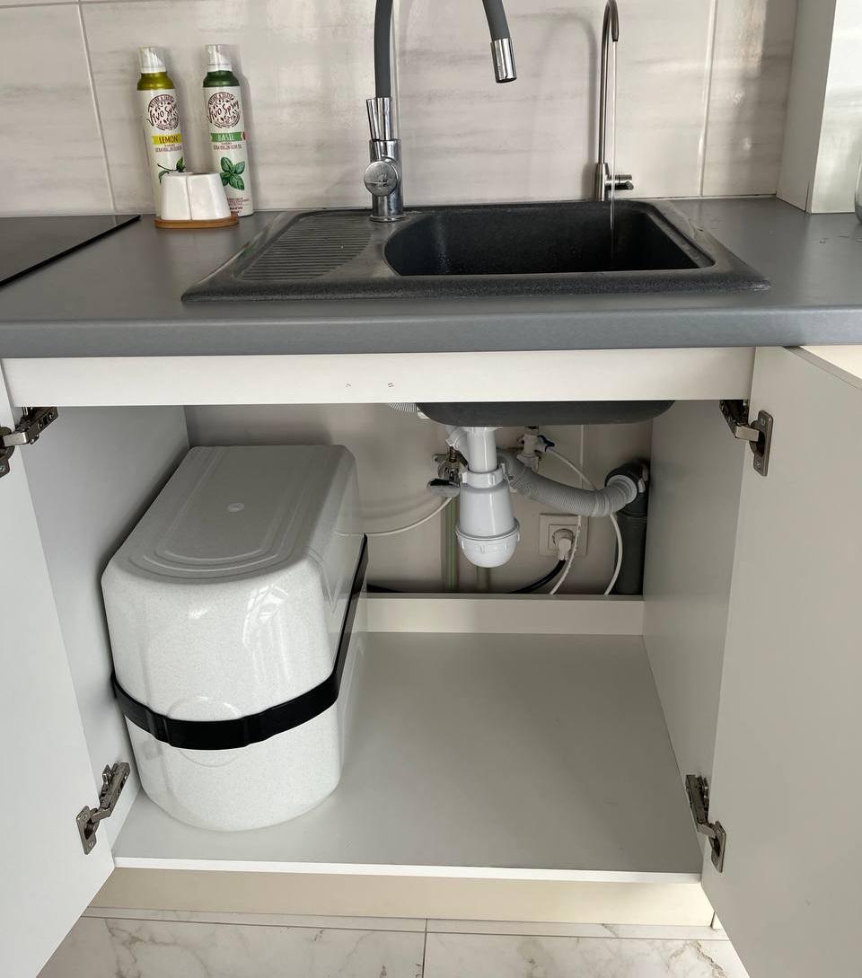 Фільтр для води зворотний осмос Filtrons з помпою та мінералізатором в корпусі (29902838) - фото 5 Фільтр для води зворотний осмос Filtrons з помпою та мінералізатором в корпусі (29902838) - фото 5