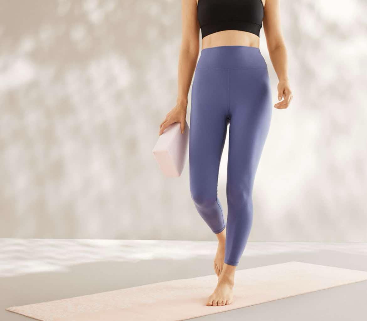 Леггинсы Crivit 402886x81 женские S Сиреневый