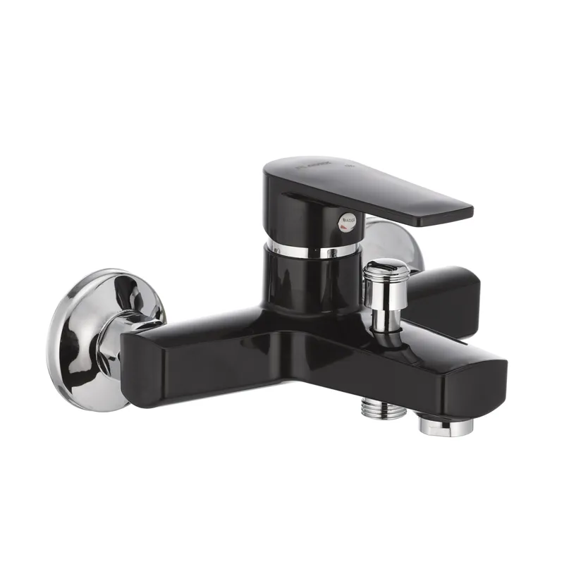 Смеситель для ванны PLAMIX Oscar-009 без шланга и воронки Черный (PM0027)