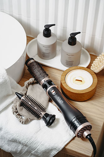 Фен-щетка Adler AD 2026 2 насадки/холодный воздух/защита от перегрева 1200 Вт (03662) - фото 9 Фен-щетка Adler AD 2026 2 насадки/холодный воздух/защита от перегрева 1200 Вт (03662) - фото 9