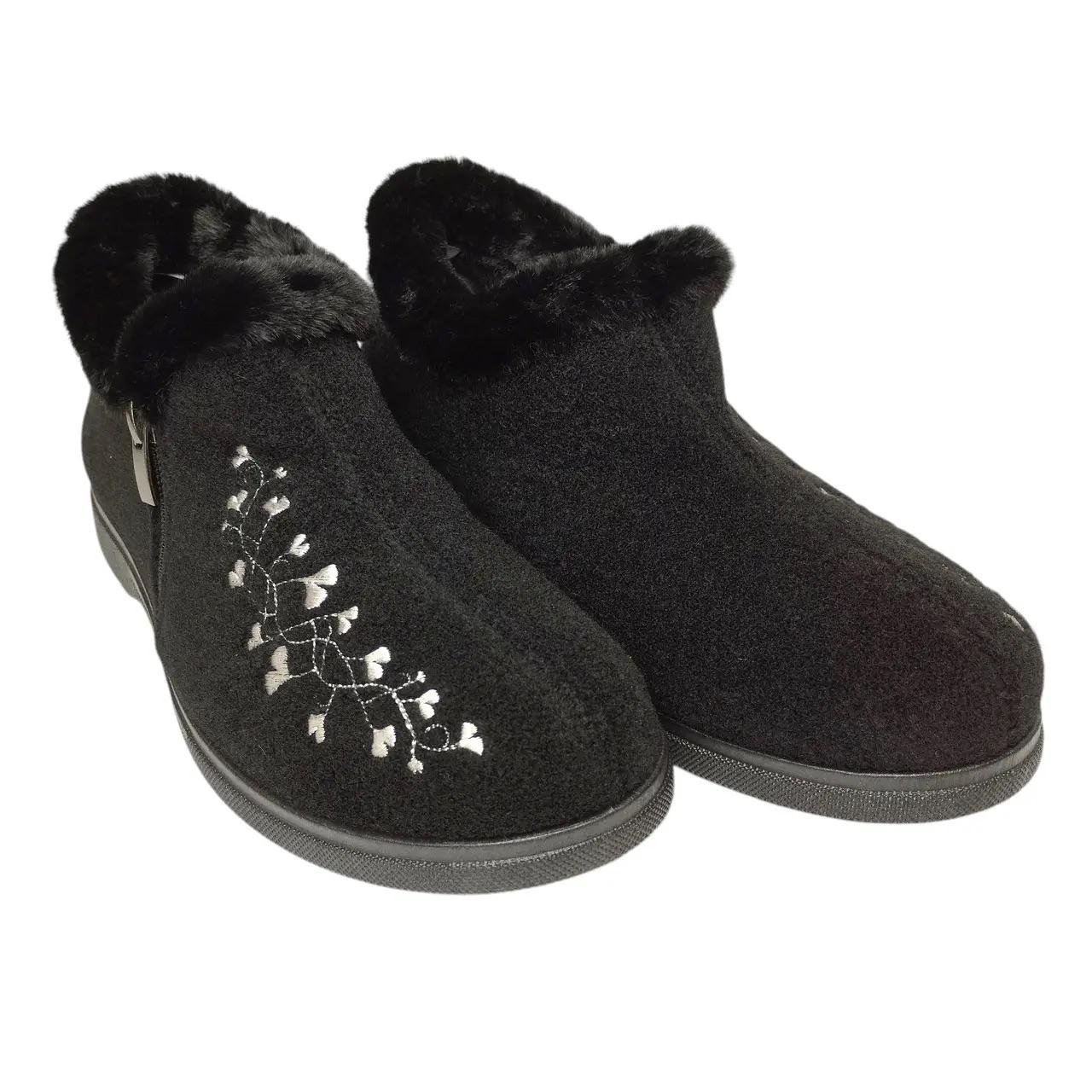 Бурки жіночі зимові повстяні 24 см р. 37 Чорний (TA-2202A-37-1)