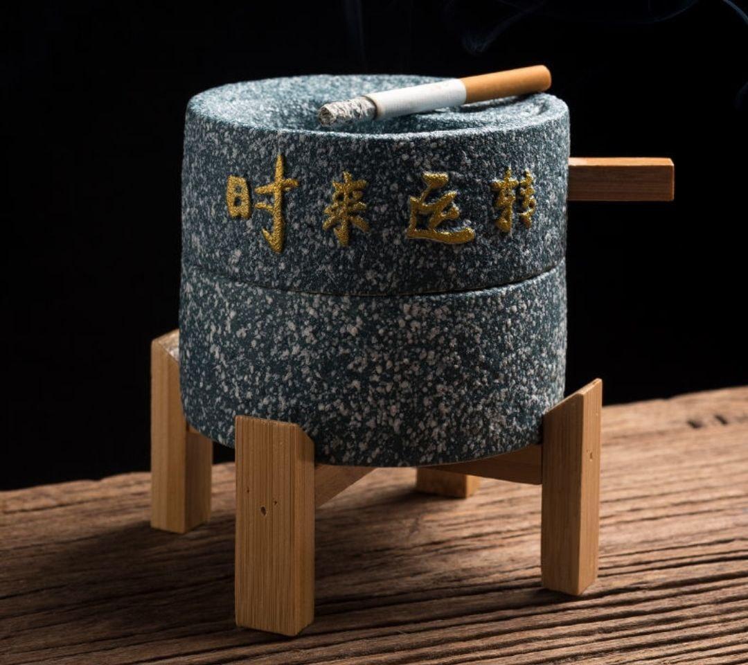 Попільничка керамічна Інь та янь з кришкою Блакитний (Арт1367) Попільничка керамічна Інь та янь з кришкою Блакитний (Арт1367)