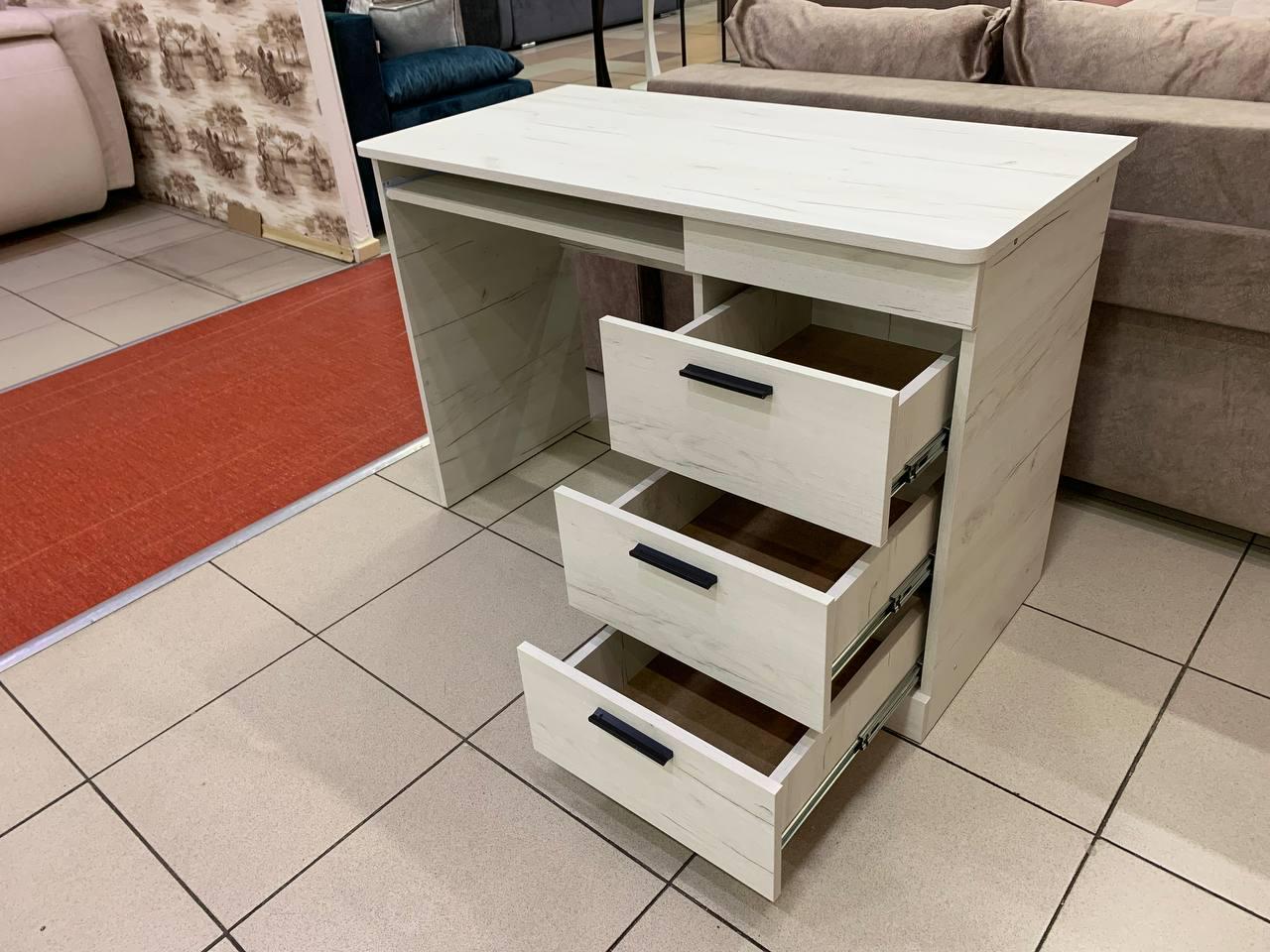 Компьютерный стол Everest Соната тумба правая с ящиками и полочкой для клавиатуры 1100х550х755 мм Дуб крафт белый (11287) - фото 4 Компьютерный стол Everest Соната тумба правая с ящиками и полочкой для клавиатуры 1100х550х755 мм Дуб крафт белый (11287) - фото 4