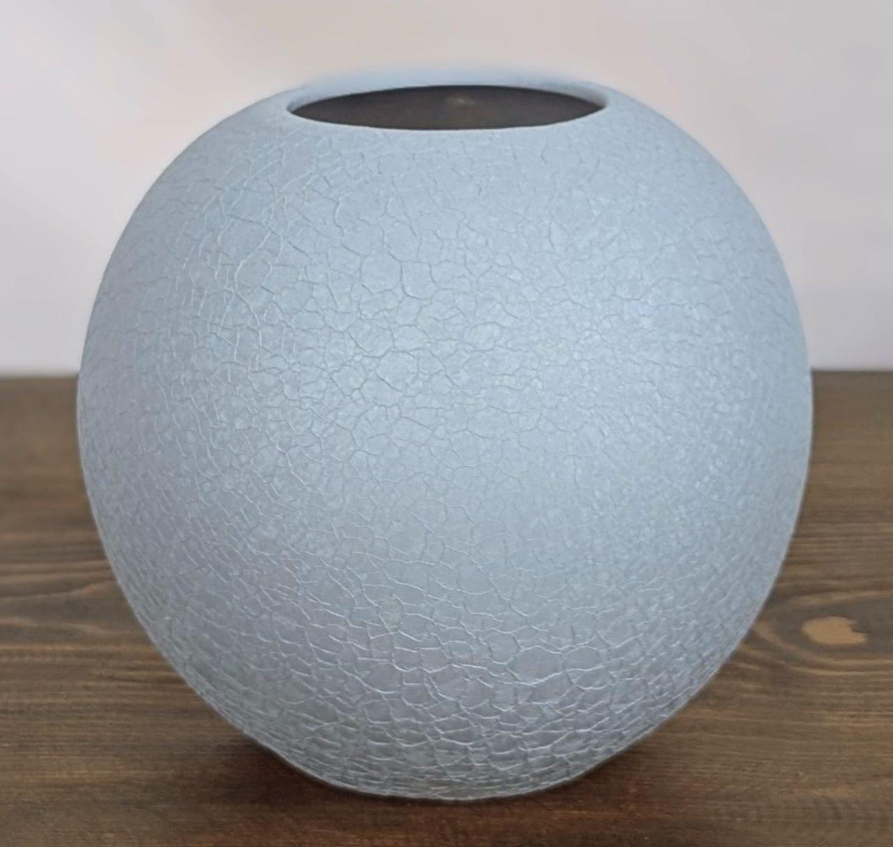 Ваза Nana Ceramics Шар шелк 16 см Серый