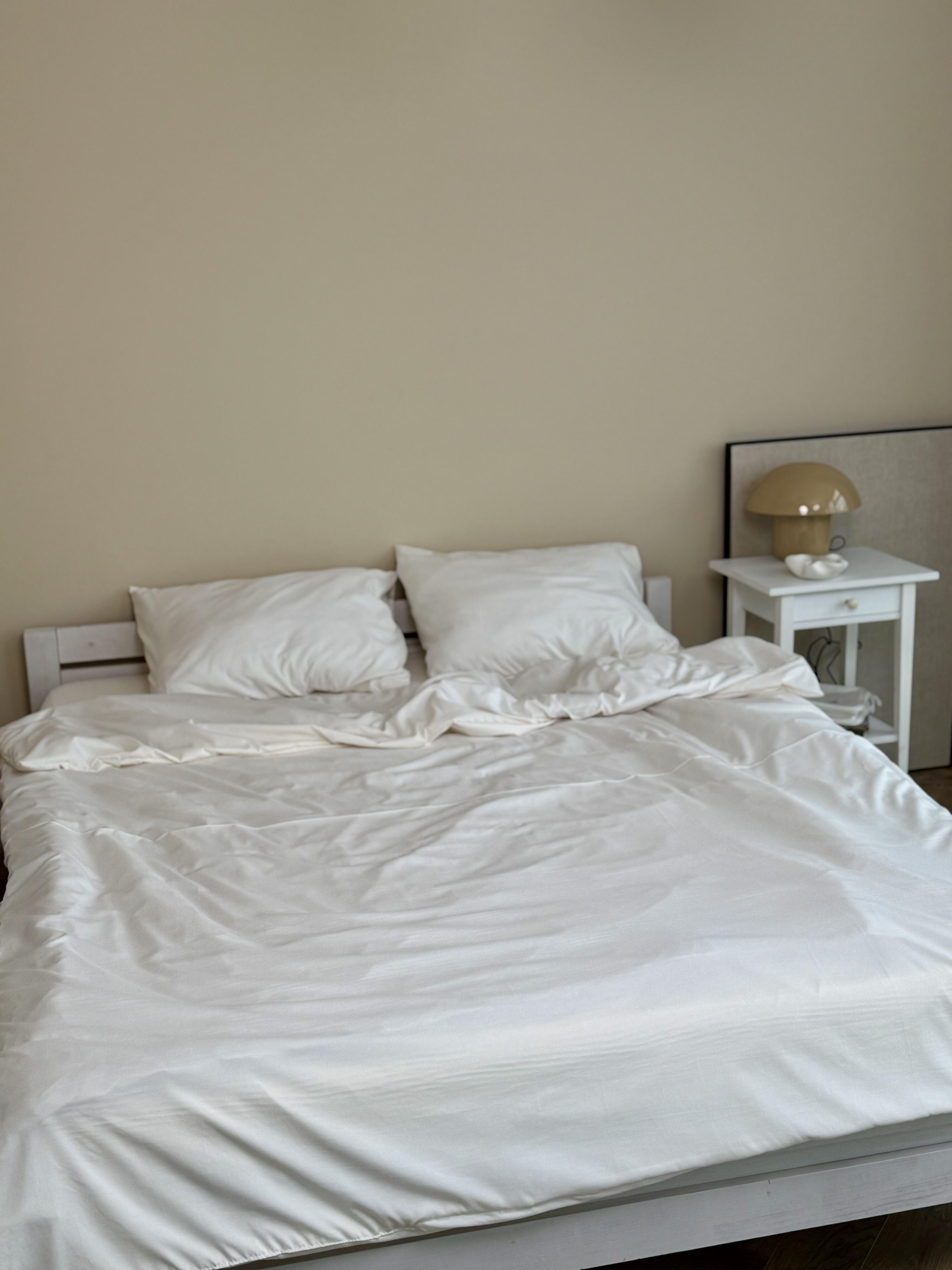 Комплект постільної білизни Тінь сатин двоспальний/наволочки 50х70/70х70 см Молочний (6841) - фото 2