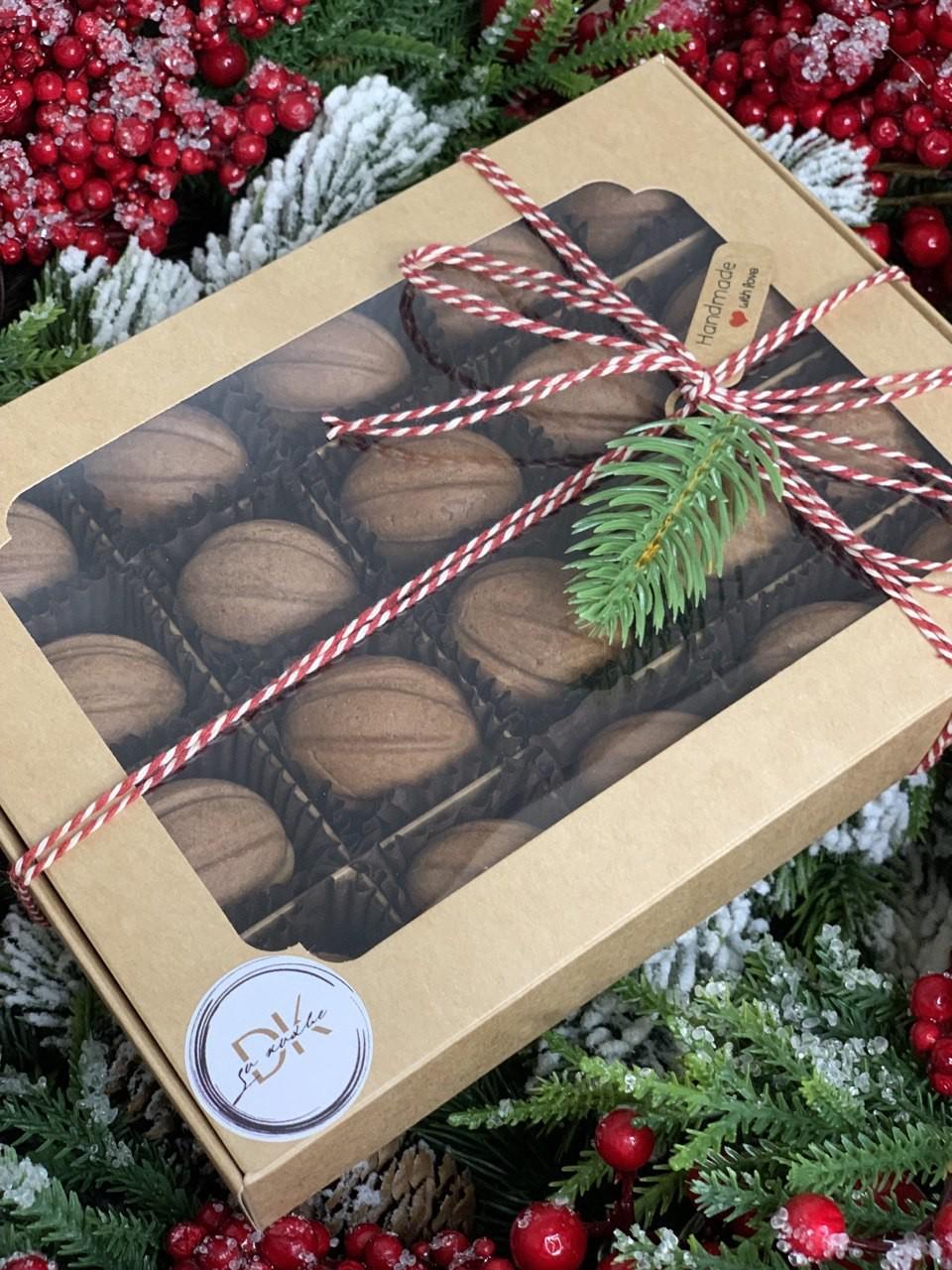 Подарунковий набір До кохве 20 шоколадних горішків з Nutella - фото 2