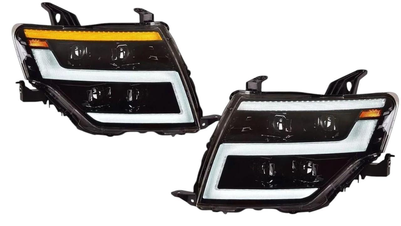 Автомобильные фары передние Mitsubishi Pajero Wagon 4 (3028370045)