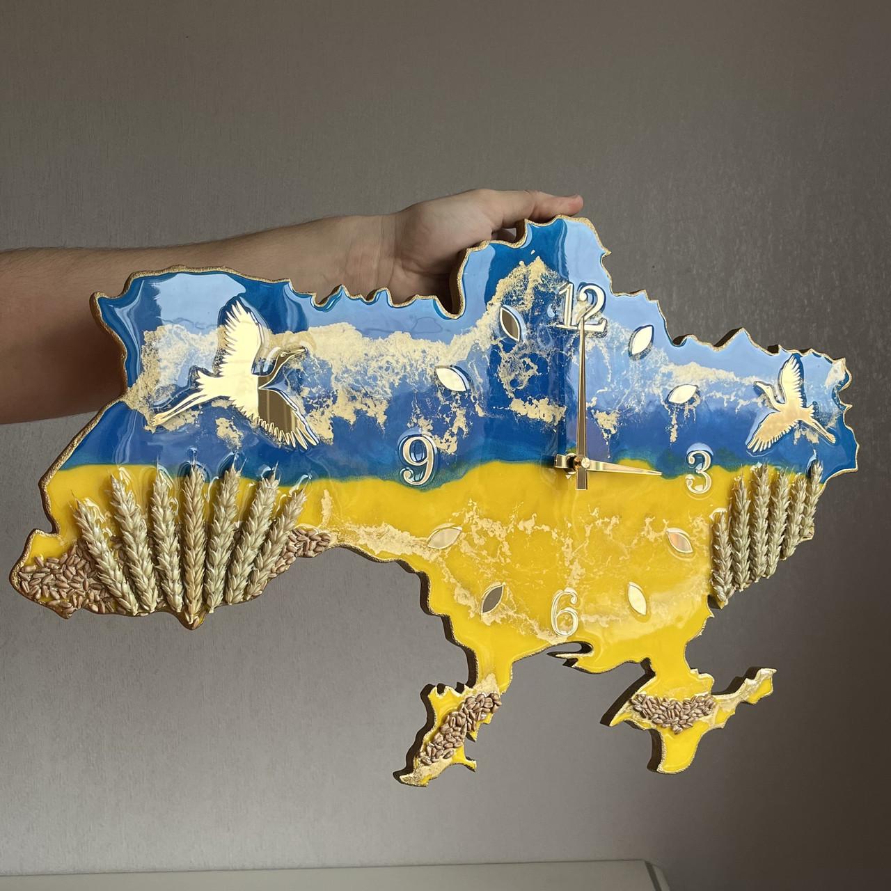 Часы настенные из эпоксидной смолы Карта Украины 100х64 см