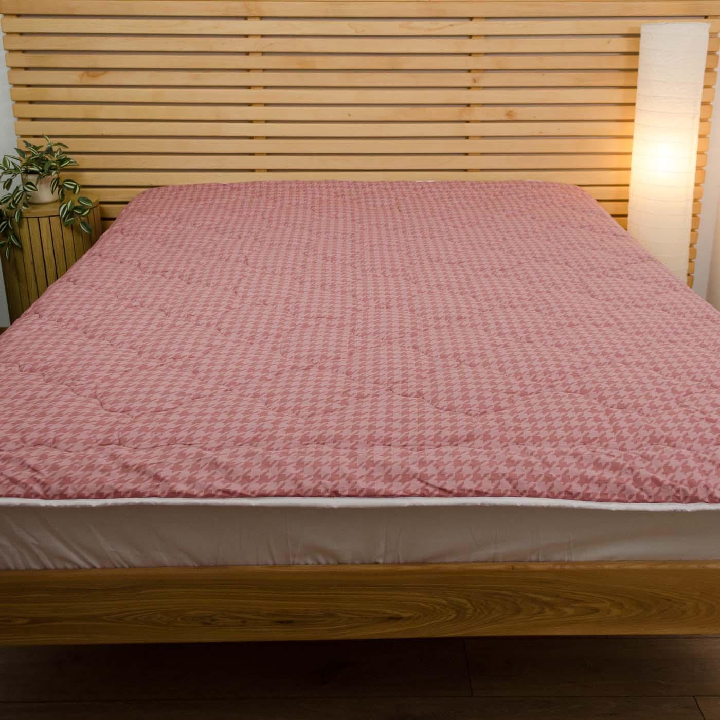 Одеяло конопляное зимнее YouStar Пе-де-пуль сатин детское 110х140 см Розовый (chn-kksw-c-pul) Одеяло конопляное зимнее YouStar Пе-де-пуль сатин детское 110х140 см Розовый (chn-kksw-c-pul)