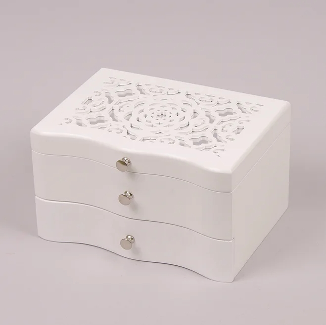 Шкатулка для бижутерии Flora Белый (26111)
