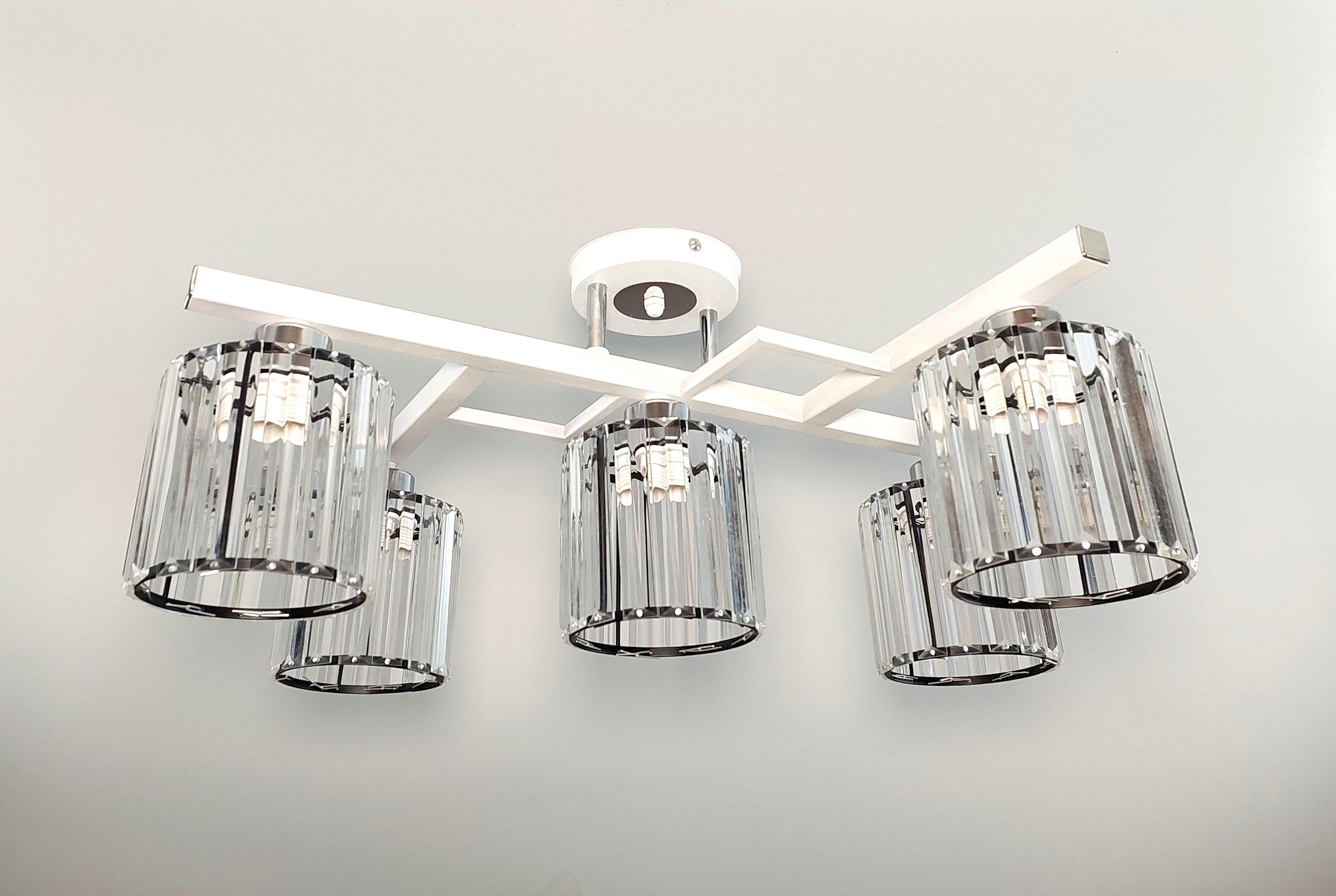 Люстра потолочная Хай-тек 1279/5 на 5 плафонов металлическая Белый - фото 3 Люстра потолочная Хай-тек 1279/5 на 5 плафонов металлическая Белый - фото 3