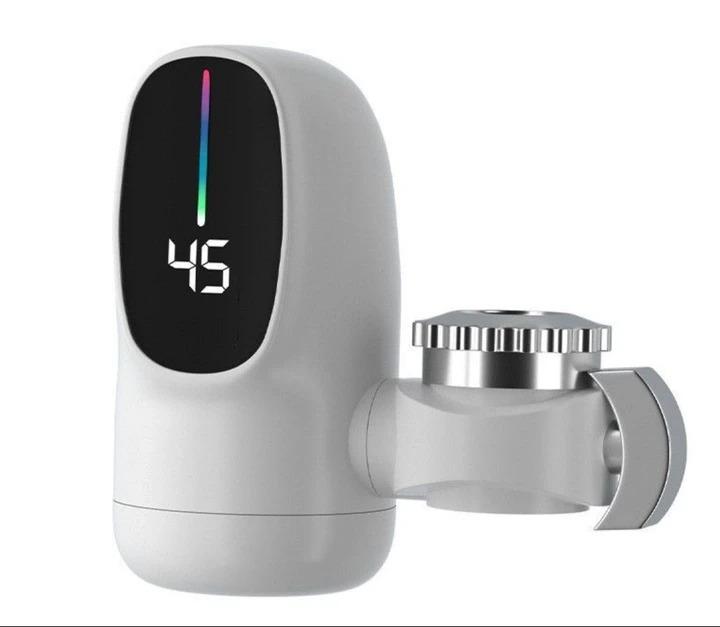 Водонагреватель проточный вертикальный 3000 Вт с LCD дисплеем с креплением на кран White Водонагреватель проточный вертикальный 3000 Вт с LCD дисплеем с креплением на кран White