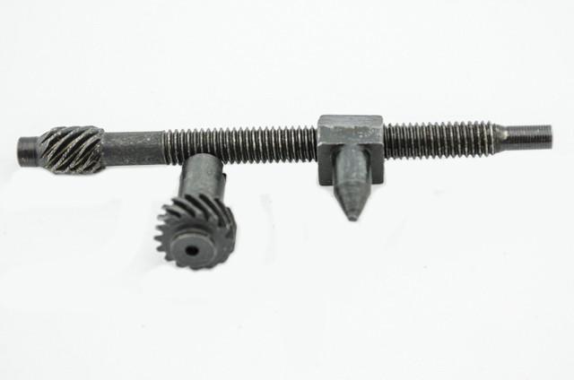 Натяжитель цепи для бензопил Husqvarna 365/375 ХР (2588)