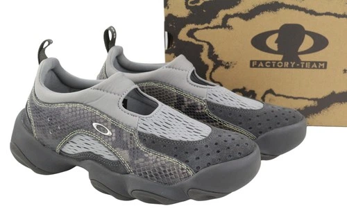 Кросівки Oakley Factory Team Brain Dead Sandal на кожен день р. 41 Сірий (333491)