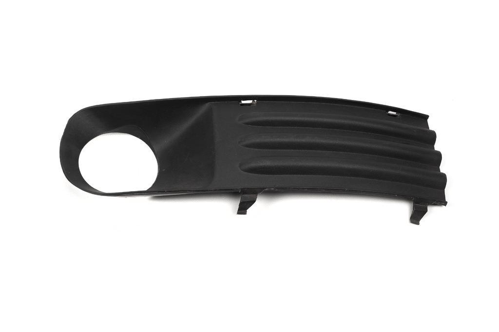 Заглушка противотуманки права для Volkswagen T5 Transporter 2003-2010 г
