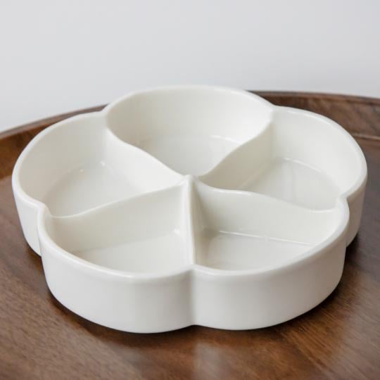 Емкость для хранения с разделителем Elisey Весенняя керамическая поляна с крышкой 17 см Белый (135-81- 9059-006) - фото 4 Емкость для хранения с разделителем Elisey Весенняя керамическая поляна с крышкой 17 см Белый (135-81- 9059-006) - фото 4