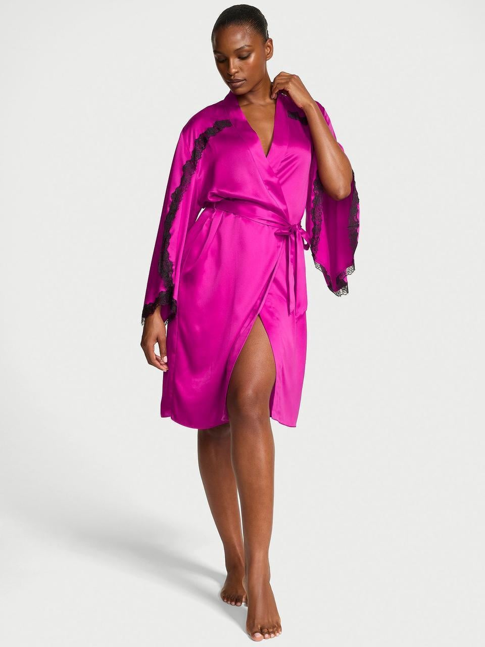 Халат женский Victoria's Secret Satin Lace-Trim Midi M/L Rose (2972526969)