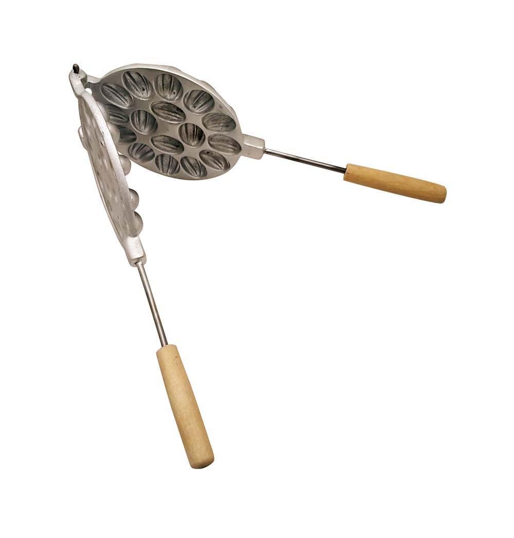 Набір форм для випічки для 16 горішків з начинкою 2 шт. (19208972) - фото 3 Набір форм для випічки для 16 горішків з начинкою 2 шт. (19208972) - фото 3