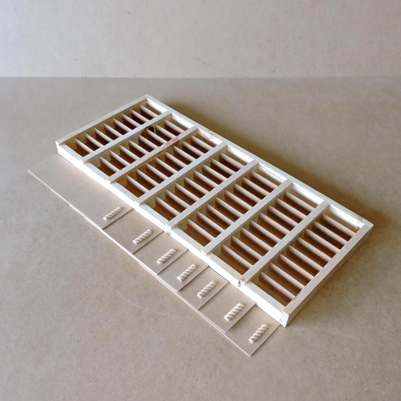 Пенал деревянный Пион 63 70х30х4 см (ПНЛ-04703004)