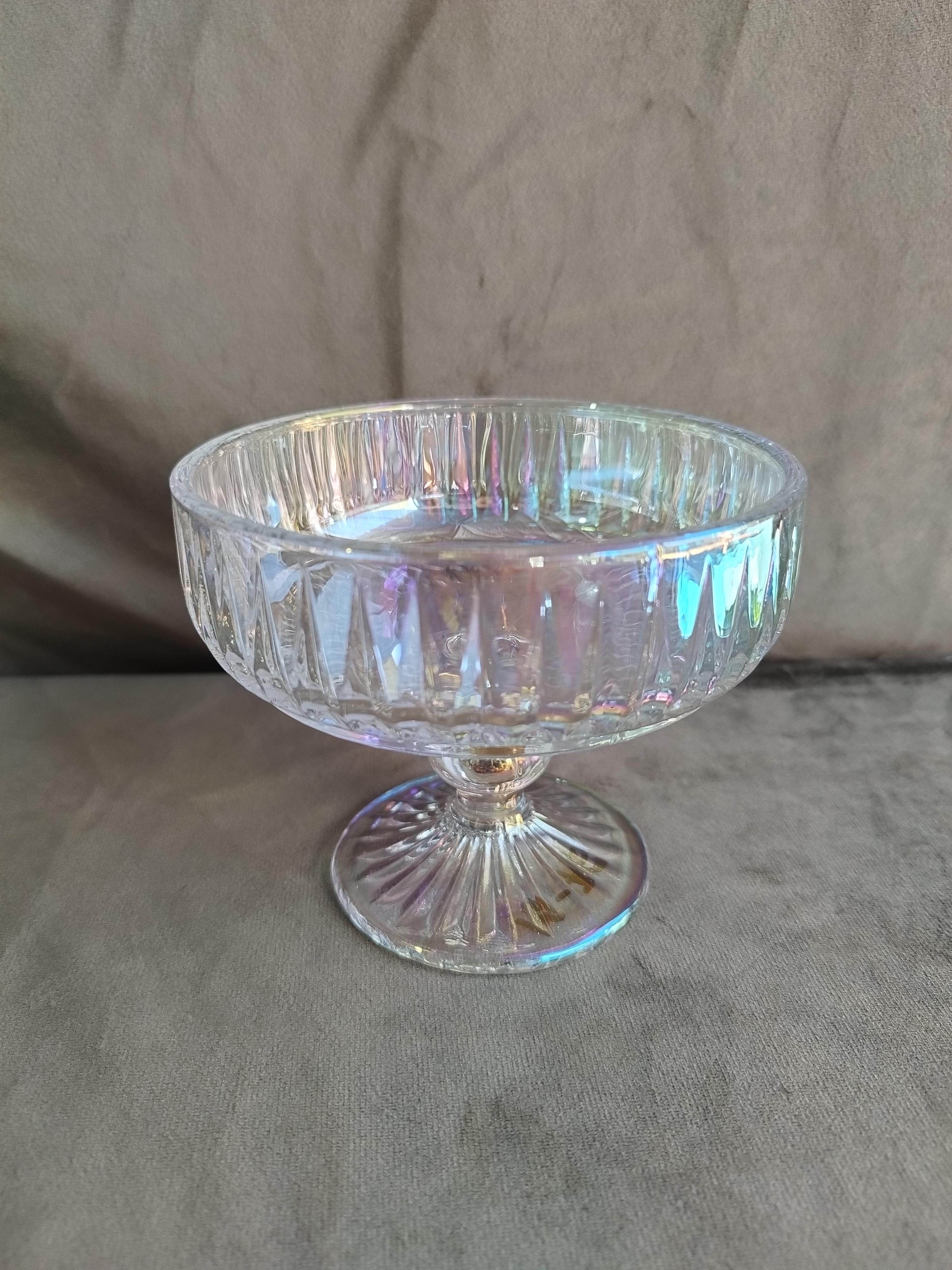 Набор креманок YIWU стеклянных 300 мл 6 шт. Прозрачно-перламутровый (HP-19-30-4) Набор креманок YIWU стеклянных 300 мл 6 шт. Прозрачно-перламутровый (HP-19-30-4)