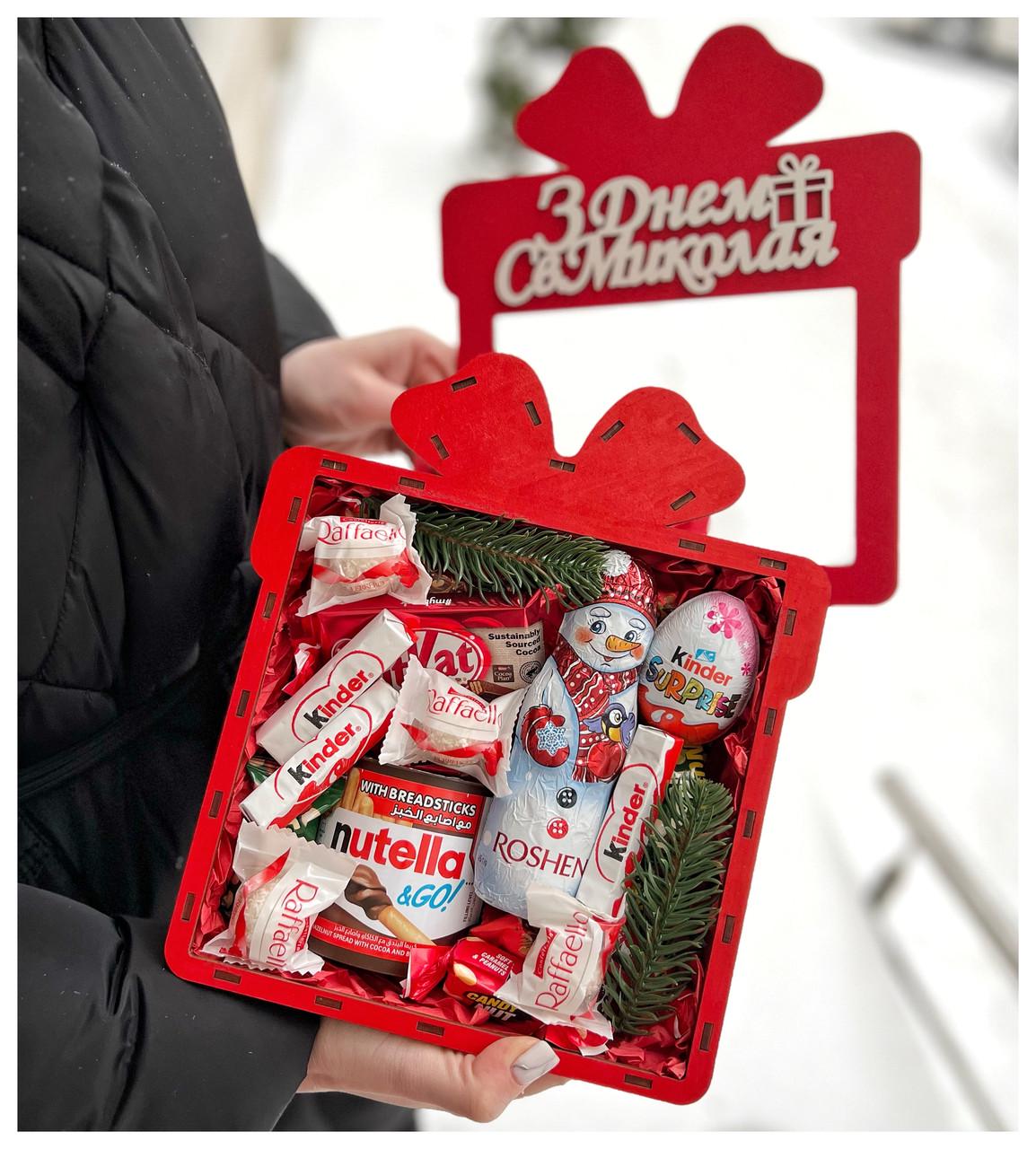 Подарунковий бокс до дня Святого Миколая з солодощами (2047089210) - фото 4 Подарунковий бокс до дня Святого Миколая з солодощами (2047089210) - фото 4