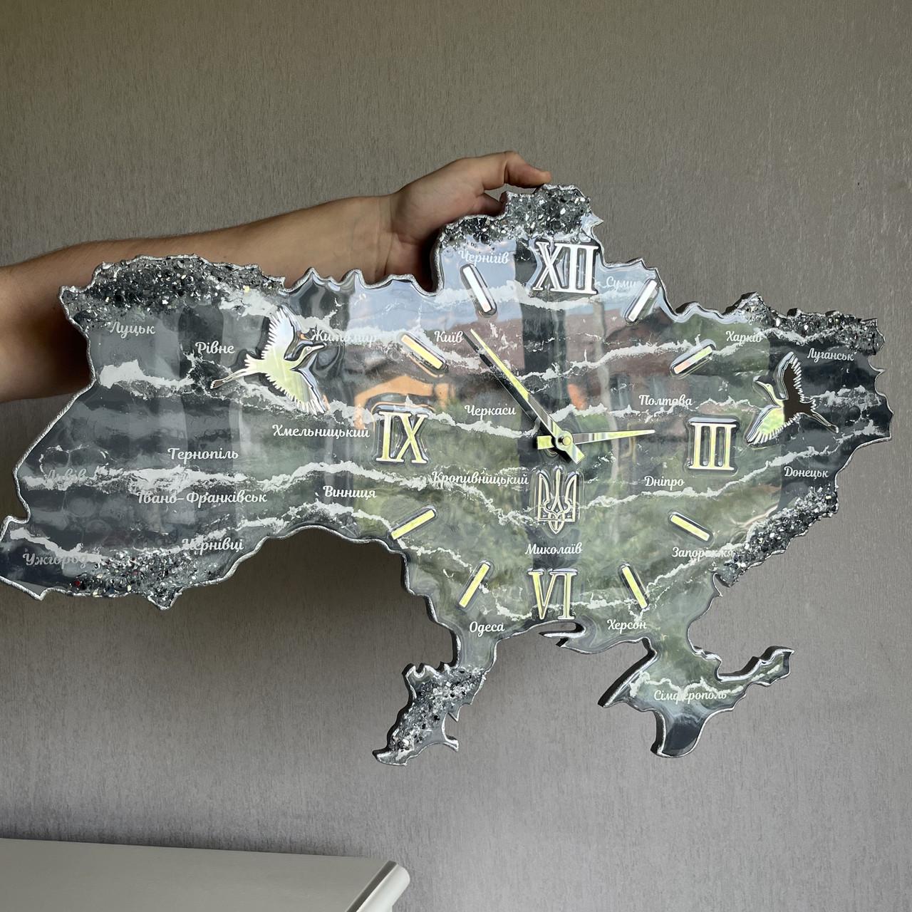 Годинник настінний з епоксидної смоли Карта України 50x32 см