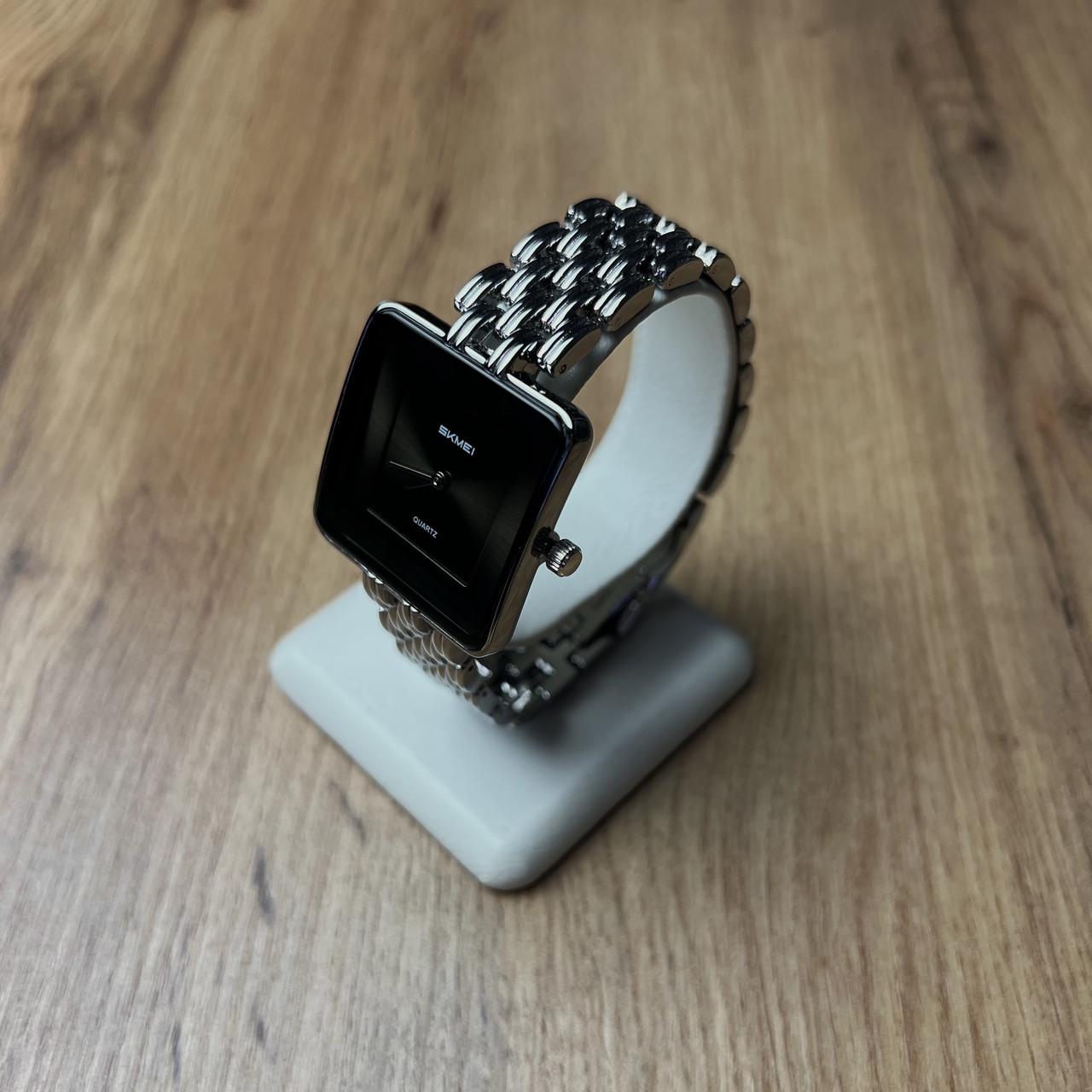 Годинник жіночий металевий Skmei Сріблястий/Чорний (z060-2) - фото 3 Годинник жіночий металевий Skmei Сріблястий/Чорний (z060-2) - фото 3